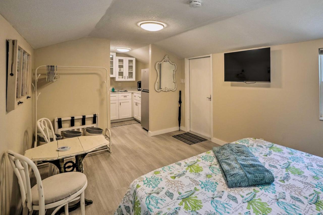 Tropical Palm Harbor Studio Walk To Gulf! Esterno foto