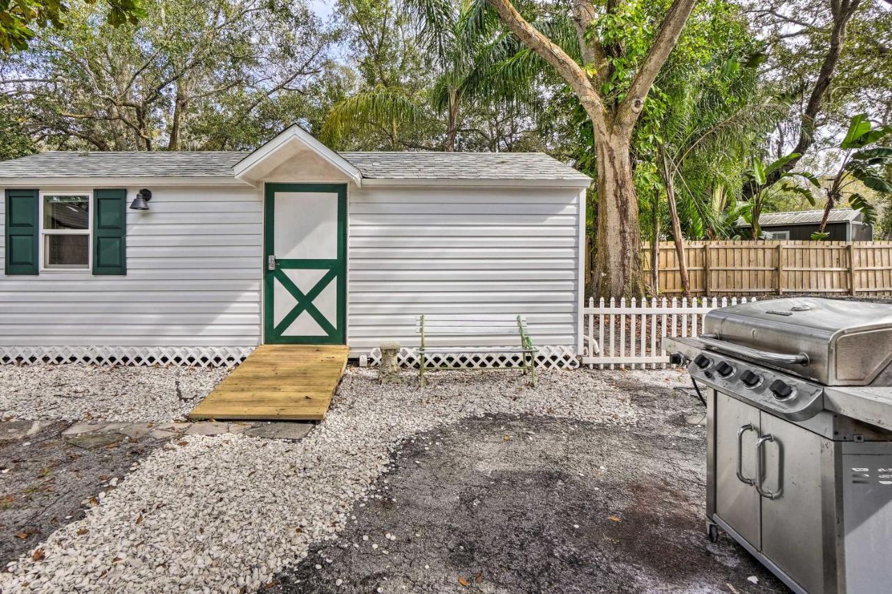 Tropical Palm Harbor Studio Walk To Gulf! Esterno foto